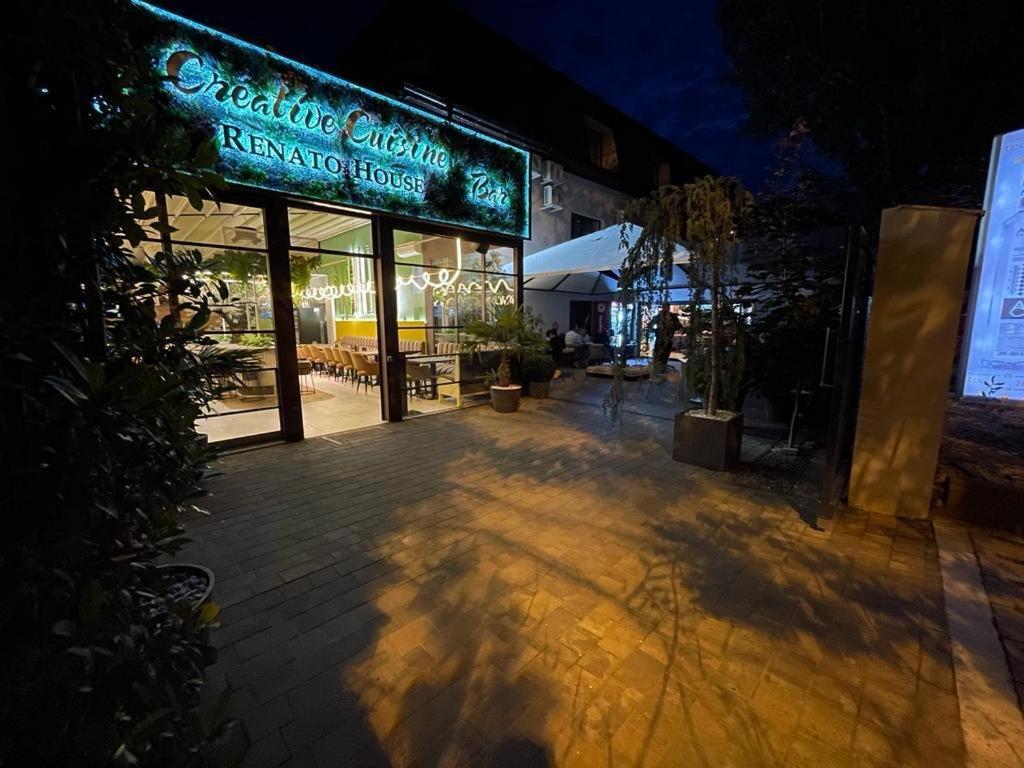 Renato House Otel Târgu Jiu Dış mekan fotoğraf